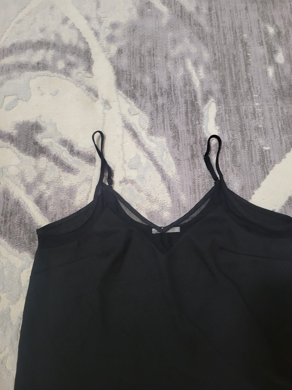 Cupshe Black V-Neck Spaghetti Strap Cami Size L - Picture 2 of 3